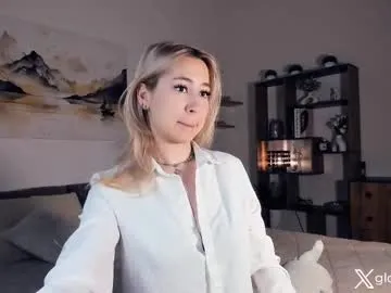 _golden_moon_ Image 3