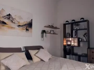 _golden_moon_ Image 4