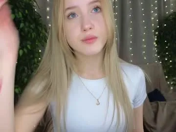 adele_armas's Thumb Image