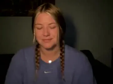 allyanalangel Image 15