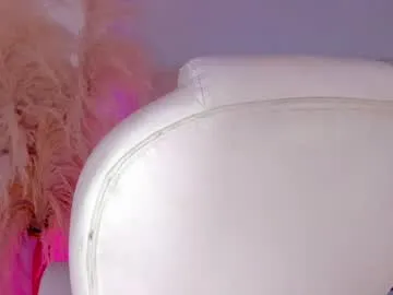 april_ebony18_ Image 9