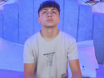 aron__cooper's Thumb Image