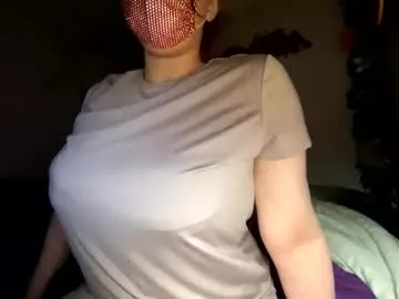 crystalyn777 Image 2