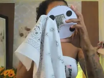 kelly__thomson Image 17