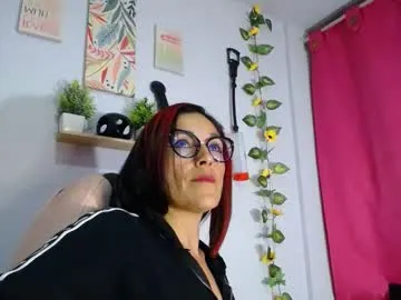 lunitaqueen_ Image 3