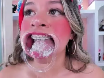 miss_lucyla Image 13