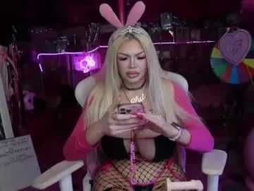 plasticfuckdoll Image 7