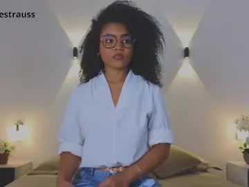 vanestrauss Image 12