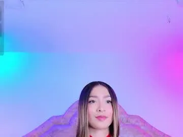 victoria_adams14 Image 17