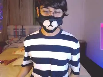 yuniorb's Thumb Image