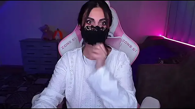 __Yasmina__ Image 17