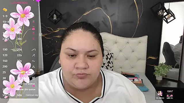 Aaliyah11's Thumb Image