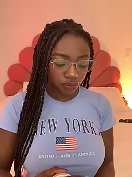 alissradiante1's Thumb Image