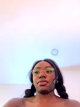 alissradiante1 Image 7