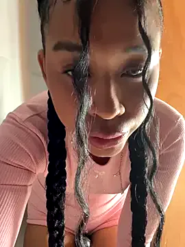 bella__honey Image 2