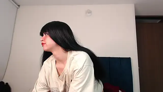 Bitsy_Messy's Thumb Image