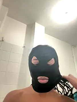 cassie_miller_velvet Image 4