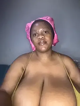 Chubbykarisma27 Image 14