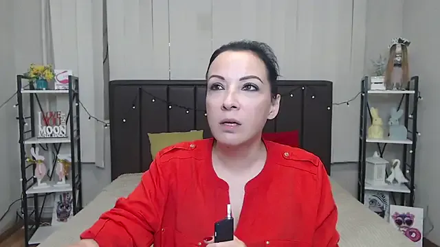 ElizabethSho Image 15