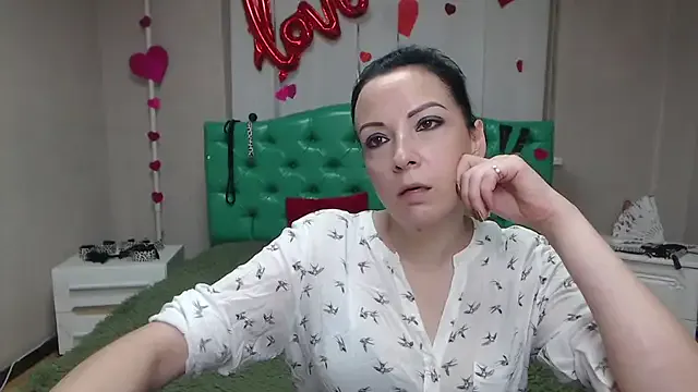 ElizabethSho Image 9