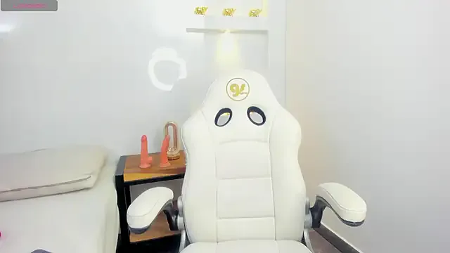 emily_browne Image 7