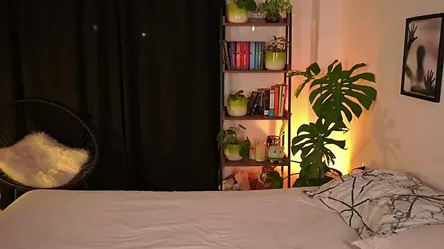 EROS_AND_ALAN Image 11