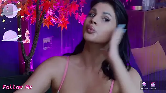 GiuliaHarvey Image 17