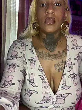 Goddesscherrired Image 4