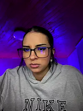 Hilary_pinkk Image 7