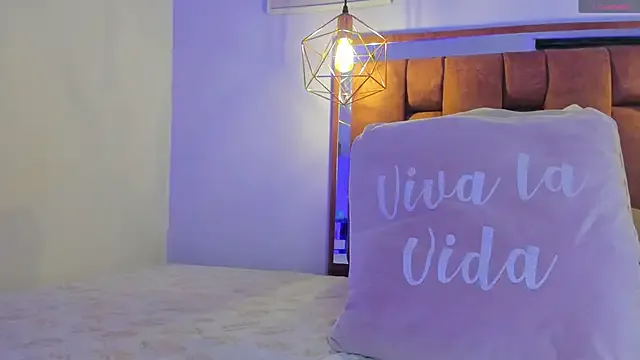 kristakinnky Image 10