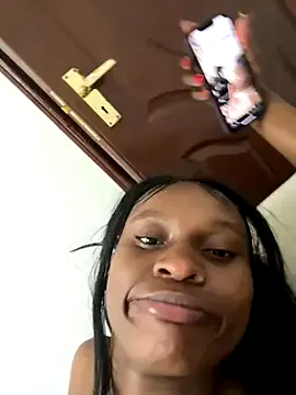 Lil-shawrie Image 10