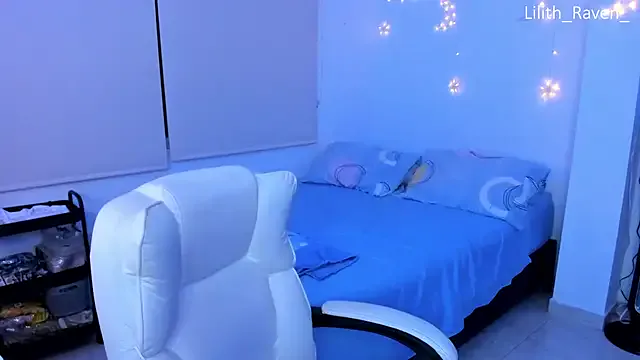 Lilith_Raven_ Image 16