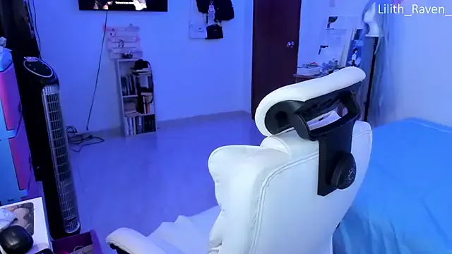 Lilith_Raven_ Image 7