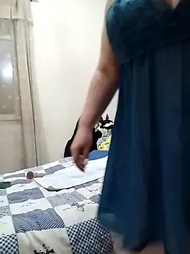 Lucia8600's Thumb Image