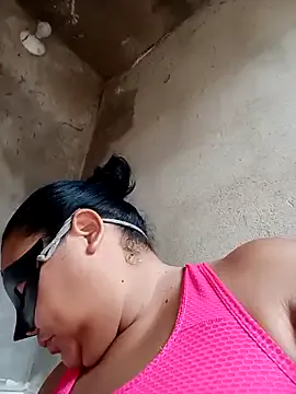 Lucky-hot-girls Image 12