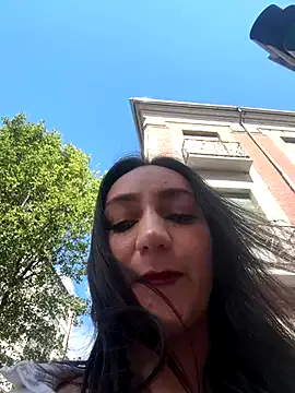 Ninabigtitied Image 13