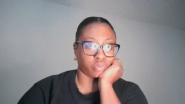 Nyxie_Chaos's Thumb Image