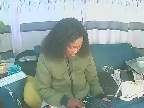 PRETTYJANE36 Image 2