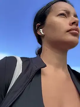 Risky_Workouts Image 4