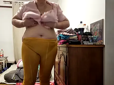 Samantha_Squirt@xh Image 17