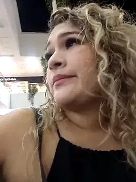 Sara_smiiith211 Image 8