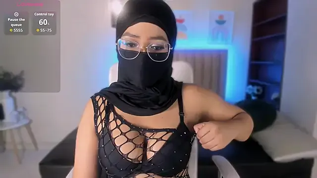 Sasha_Anaan Image 13