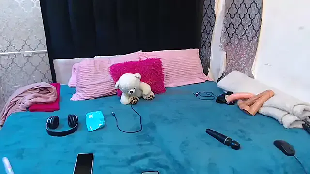 SexyPetitex25 Image 15