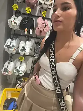 the_queen_of_street Image 5