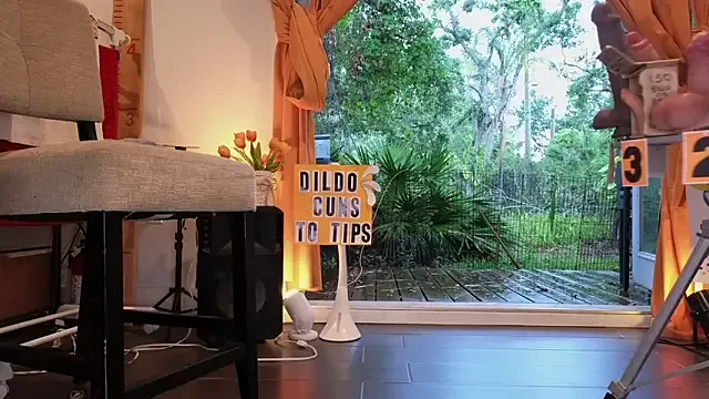 Vickiebee's Thumb Image