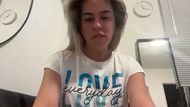 zoetaylorxxx's Thumb Image